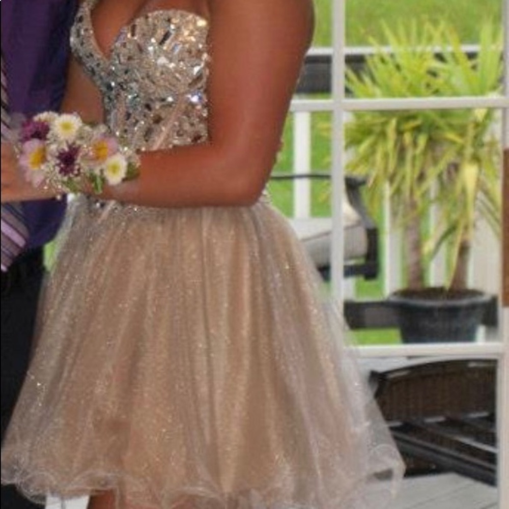 Henry’s homecoming dress